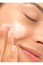 Urban Antioxidant Sunscreen SPF 40 - thumbnail 7
