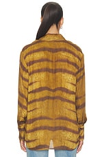 The Silk Oversized Tie Shirt - thumbnail 7