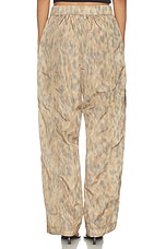 Printed Flyweight Nylon Relaxed Elastic Pant - thumbnail 7