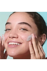 Superlight Sunscreen Spf 30 - thumbnail 7