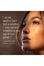 That JLo Fusion Retinal + Vitamin C Power Serum - thumbnail 5