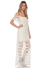 Jen's Pirate Booty ROBE MAXI en Bare Bones | REVOLVE