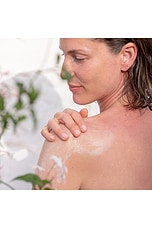 Renewing Body Cleanser - thumbnail 6