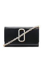 Product image of Marc Jacobs SAC À BANDOULIÈRE WALLET ON CHAIN. Click to view full details