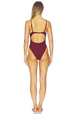 Petal One Piece - thumbnail 6