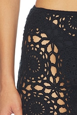 Larissa Crochet Short - thumbnail 9