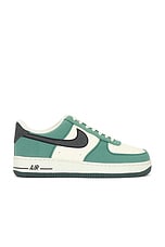 Air Force 1 '07 Lv8 in Coconut Milk, Vintage Green, & Bicoastal