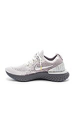 nike epic lux snakeskin