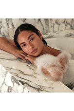 Cloud Foaming Bath Oil - thumbnail 9