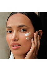 Nightly Retinol Serum - thumbnail 10