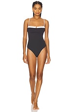 Melanie One Piece