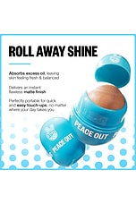 Instant Oil Control Roller With Halloysite Clay - thumbnail 5