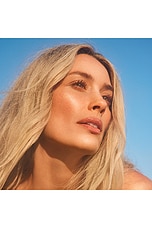 Glossy Lip Oil - thumbnail 7
