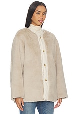 Reversible Fur Liner - thumbnail 7