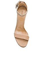 cropped off white t shirt