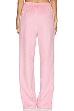 Nayeli Pant - thumbnail 8