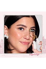 Pretty in Pearls Lash Curler - thumbnail 9