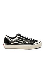 vans 36 sf flame