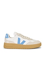 V-90 Sneaker