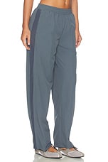 Jillian Pant - thumbnail 4
