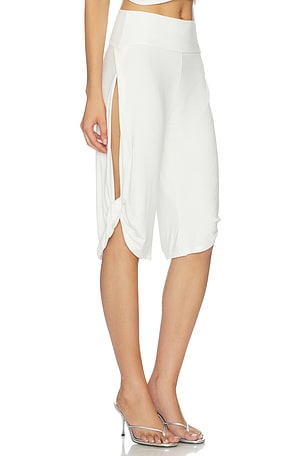 White Twist Capri 1XBLUE
