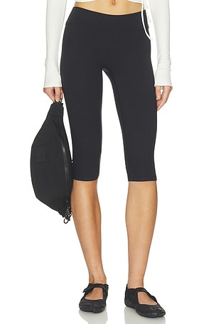 The Capri Legging 437