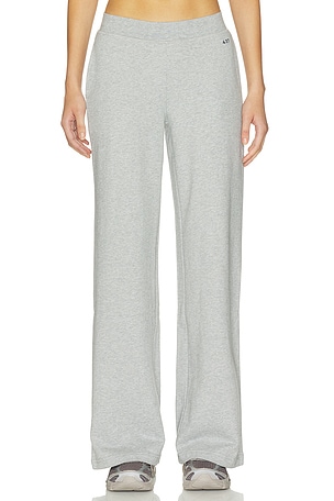 The Off Duty Pant 437