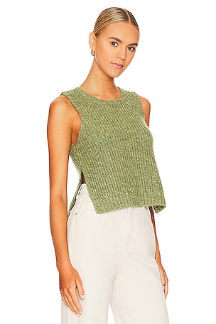 525 Side Slit Ribbed Vest in Olive