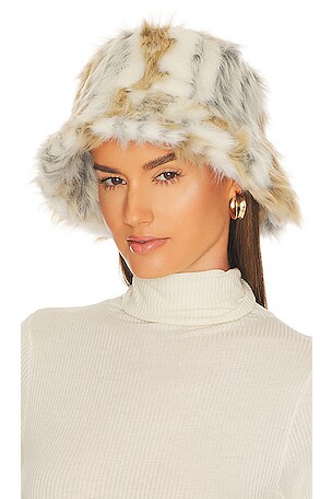 8 Other Reasons Faux Fur Bucket Hat in Cream Mix | REVOLVE display picture 3