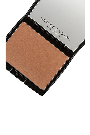 Anastasia Beverly Hills Powder Bronzer in Saddle