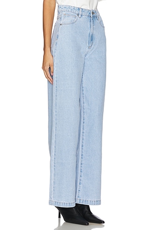 Abrand 94 Wide in Denim-Light