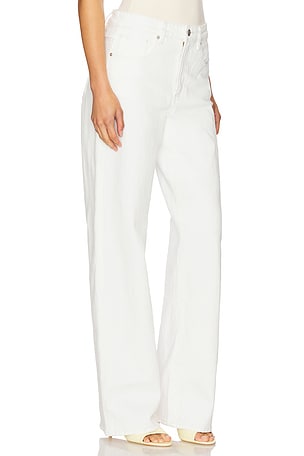 Abrand 95 Baggy Jeans in White. Size 34. Also