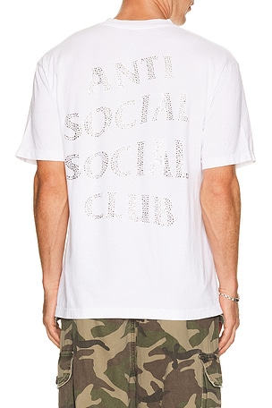 Anti social social club camiseta rhenestone en color blanco
