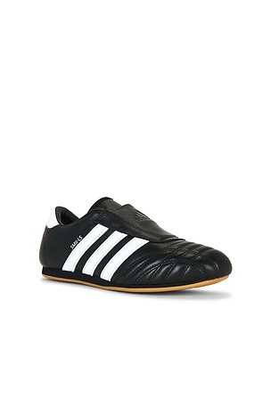 adidas Originals Taekwondo W Sneaker in Black