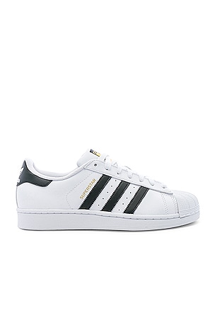 adidas Originals Superstar Foundation in Black