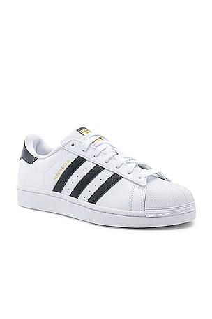 adidas Originals Superstar Foundation in Black