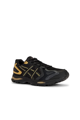 Asics Gel-K1011 in Black,Metallic Gold