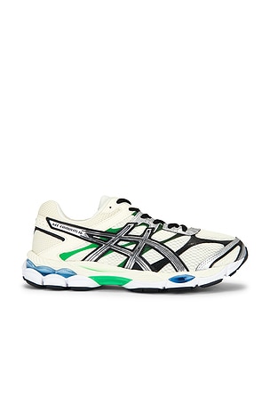 Asics Gel-Cumulus 16 in White,Green. Size Mens 10.5/Womens 12. Also