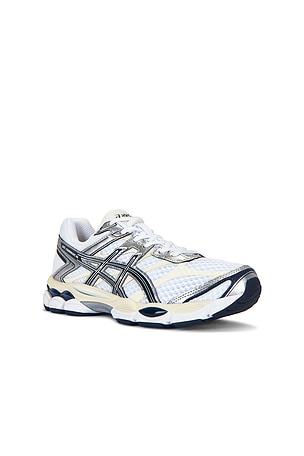 Asics Gel-Cumulus 16 in White