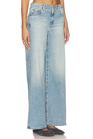 AG Jeans Saige Wide Jeans in Blue