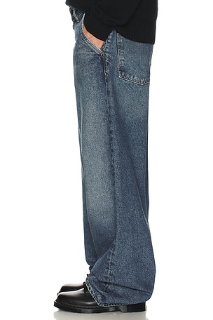 AGOLDE Benton Jean in Blue. Size 36. Also
