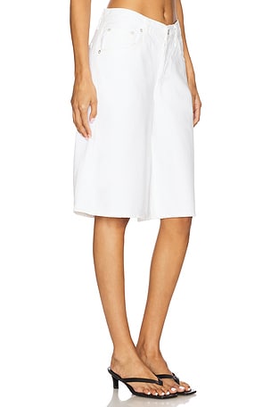 AGOLDE Baggy V Short in White. Size 29. Also