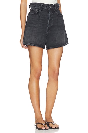AGOLDE Lyonne Cinched Waist Shorts in Black. Size 24. Also