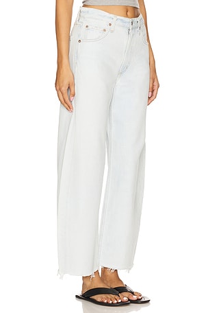 AGOLDE Low Curve Fray Jeans in Blue. Size 33. Also