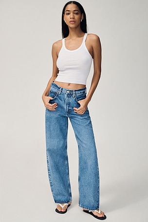 Low Curve Jeans