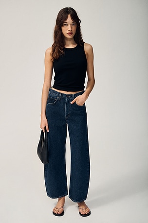 Low Curve Crop Jeans