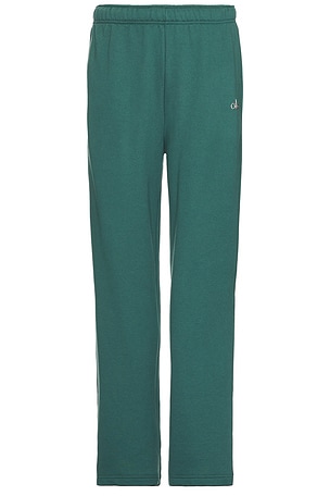 Accolade Straight Leg Sweatpant alo