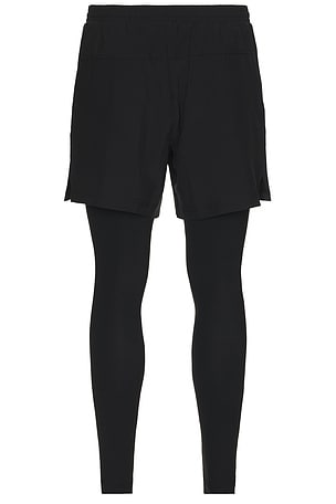 alo 5 Revival 2 in 1 Pant in Black