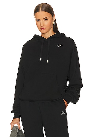 SWEAT À CAPUCHE ACCOLADEalo$128