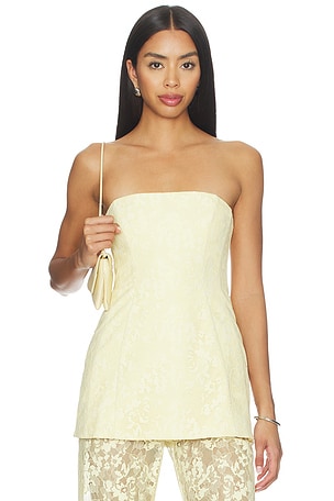 LINDA 탑 Amanda Uprichard